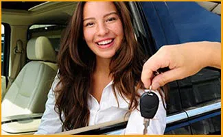 Vienna Lock And Locksmith Vienna, VA 703-663-7273 - 11-key-lock-in-car